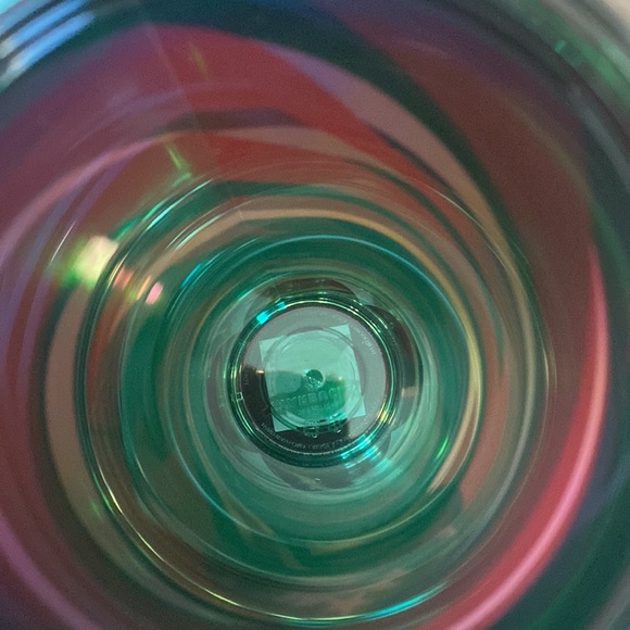 Starbucks Tumbler Christmas 2021 Limited Edition Holiday Swirl (NEW WITH TAGS!!) - Picture 3 of 5